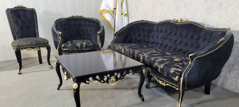 مبل کلاسیک زمرد 7 نفره