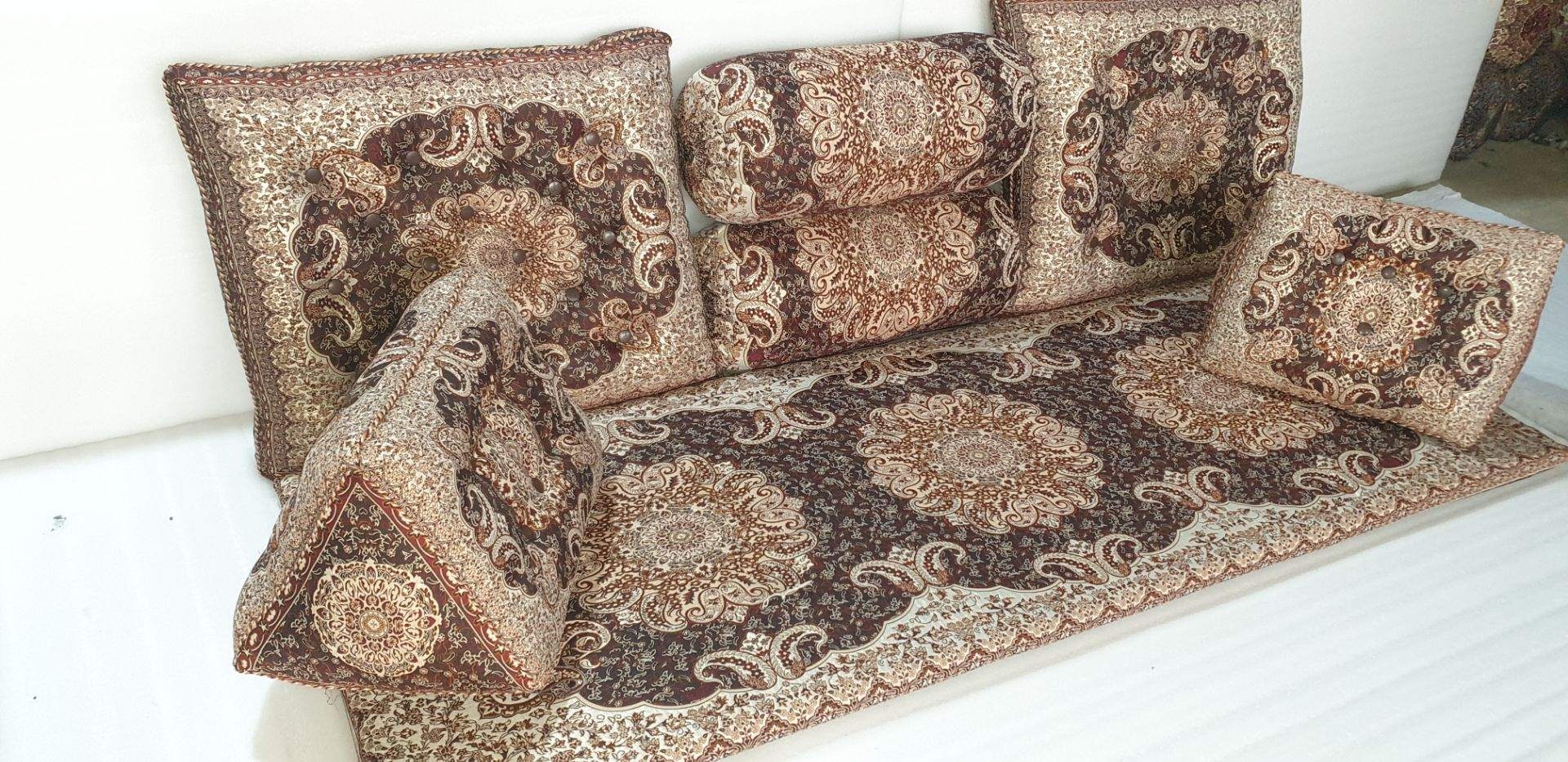 شاهنشین ترنج قهوه ای